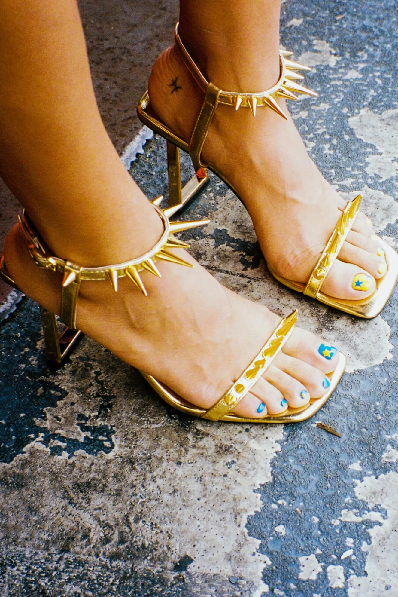 Discount Jeffrey Campbell SHARPEN-UP Goldgold